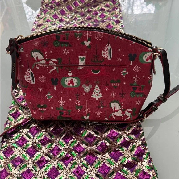 Dooney & Bourke Red Festive Crossbody Bag - Picture 3 of 4